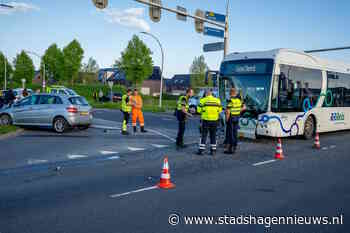 Automobilist gewond bij botsing met streekbus op Hasselterweg