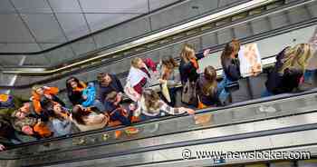 LIVE | Eerste feestvierders Koningsdag nemen de trein weer naar huis: ’Sfeer op stations is goed’