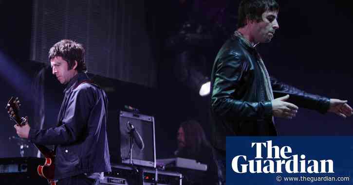 Gallagher brothers perform together for first time in 16 years in London working men’s club