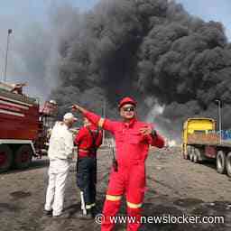 Brand na explosie in haven Iran loopt verder uit de hand, 750 gewonden gemeld