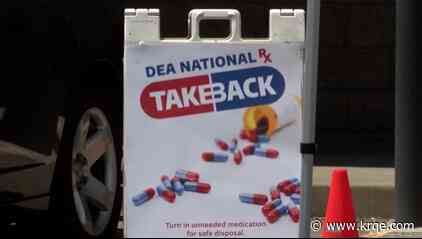 UNM holds drug take back day at Walgreens