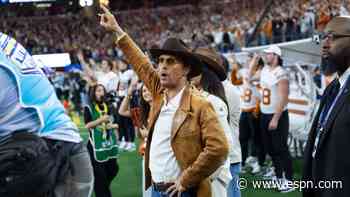 Matthew McConaughey hypes up Texas Longhorns draftees