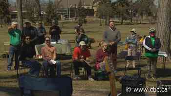 Federal Green candidates rally support in Manitoba amid 'two-horse race' election