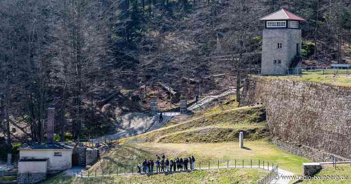 KZ-Überlebende kommen zur Gedenkfeier nach Flossenbürg