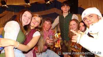 Beste Stimmung mit der Wasner Musi beim Volksfest in Pang am Samstagabend