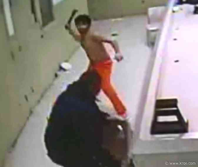 A crime spree killer's dramatic attempt to escape from jail; New Mexico Crime Files