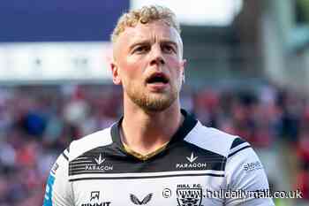 Hull FC name matchday side to take on Wigan Warriors as back row call made