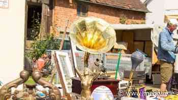 Flohmarkt auf dem Öchslefest in Ochsenhausen