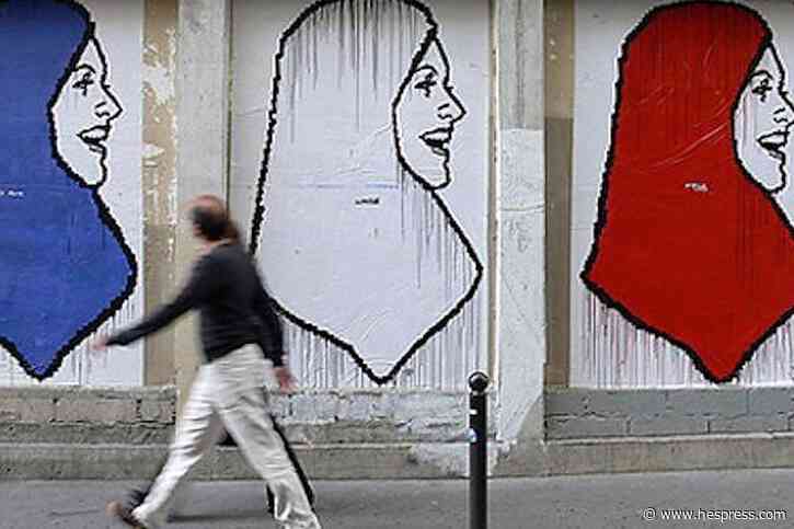 ماكرون: "لا مكان للعنصرية والكراهية"