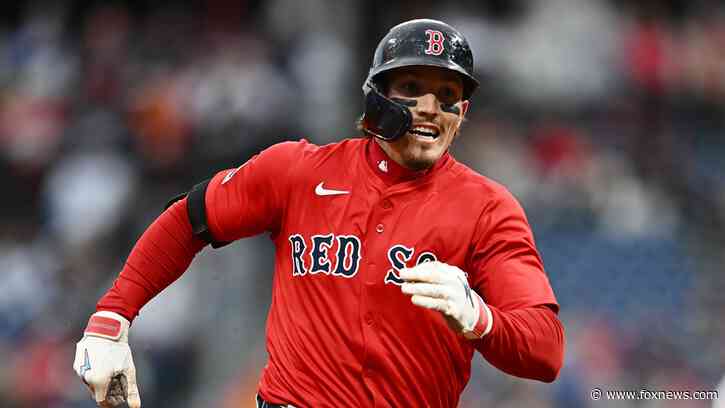 Red Sox's Jarren Duran steals home, leaving Guardians stunned: 'I knew I had it'