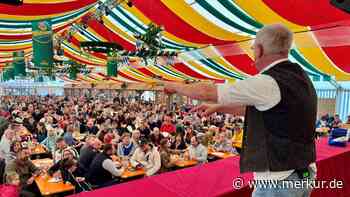 Koffer, Kameras und Konsolen: 600 Flughafen-Fundstücke fanden neue Besitzer