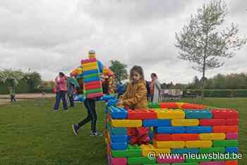 Veel speelplezier ondanks slechte weer op de Buitenspeeldag