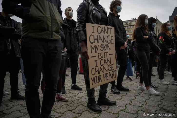 "كراهية الأجانب" تتزايد في سويسرا