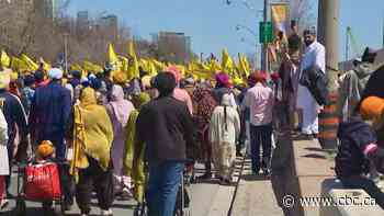 'You unite together': Khalsa Day parade brings thousands to downtown Toronto