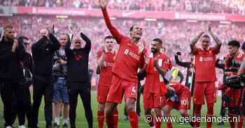 Fotoserie | Kampioenschap Liverpool wordt groots gevierd op Anfield