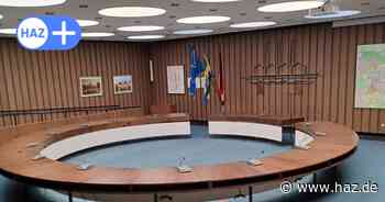 Hannover-Misburg: Möbel-Diebe stehlen teure Eames-Designerstühle aus Rathaus