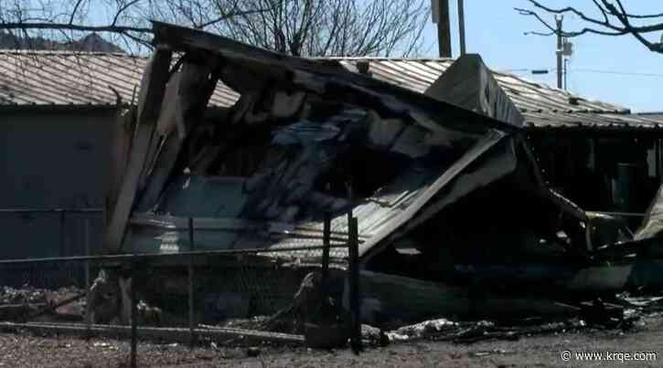 Fire destroys multiple homes in Grants overnight