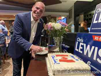 Lewis clinches third straight victory for Conservatives in Essex