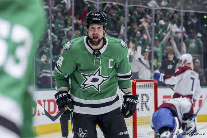 Johnston has quickest goal to start Stars playoff game in 6-2 win over Avs