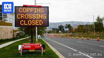 'I hate traffic': Delays begin as work starts on Molonglo River bridge