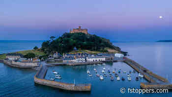 Why Your Travel Photos Feel Bland (and How to Fix Them)