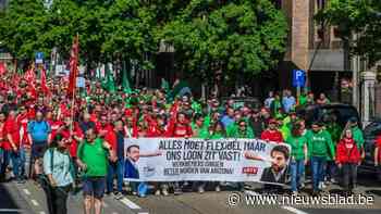 2.000 mensen betogen tegen paasakkoord in Hasselt: “Iedereen is het moe”