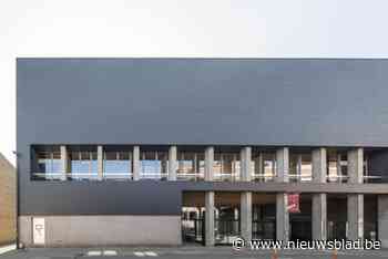 Stad onderzoekt op vraag van N-VA of er een parkeergebouw kan komen langs de Leenstraat: “Oplossing nodig voor wie vanuit het zuiden naar het centrum komt”