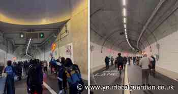 '1,000 cyclists' ride through Silvertown tunnel amid anger over bike ban