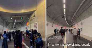 '1,000 cyclists' ride through Silvertown tunnel amid anger over bike ban