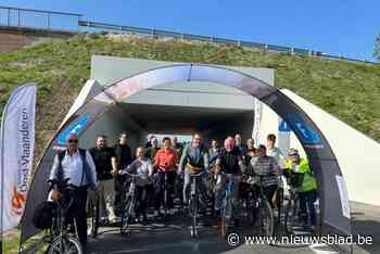Fietstunnel onder Drogenboomstraat open voor fietsers: “Bijzonder dankbaar dat  veilige verbinding eindelijk een feit is”