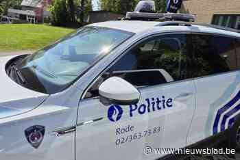 Valse agenten op stap in Sint-Genesius-Rode: “Messen, pepperspray en alarmpistool aangetroffen in vluchtauto”