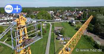 Hannover: Falkennest stoppt Baustelle von Gundlach