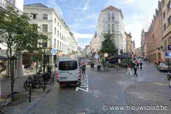 Gewapende overval op juwelier vlak bij politiecommissariaat, daders spoorloos