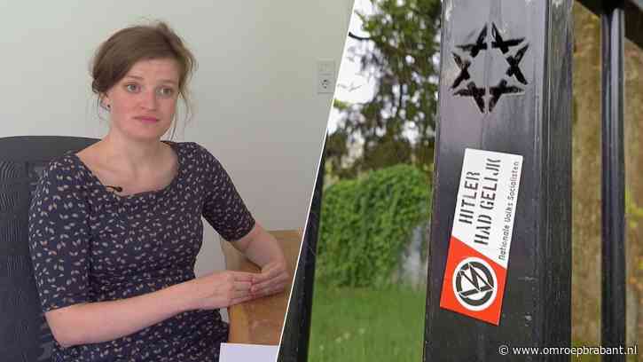 Waarom extremisten posters en stickers plakken, deze expert legt het uit