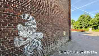 Muurschildering zet 150ste verjaardag Mechelse gevangenis in de verf: “Buurtbewoners willen er kleur op”