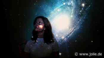 Finanz-Horoskop: 3 Sternzeichen werden 2025 reich