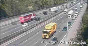 Crash involving 'multiple HGVs' on M25 causing long delays