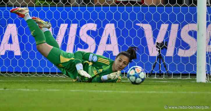 Finale mit Krebs-Bezwingerin Grohs? Bayern-Coach bleibt vage