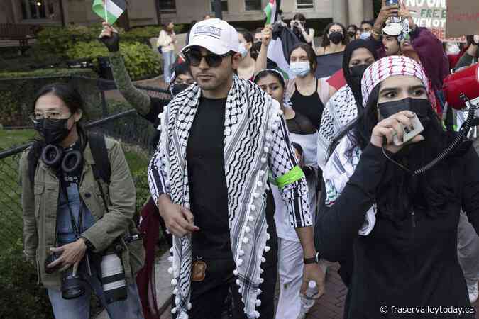 Vermont judge orders release of a Palestinian man arrested at his US citizenship interview