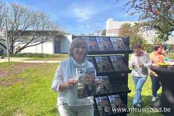 Regina (63) neemt na 27 jaar op de communicatiedienst afscheid van haar collega’s: “Voor jullie staat een heel gelukkige vrouw”