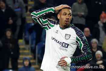 Sunderland have 'huge problem' as Le Bris warned play-off plan could backfire