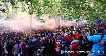 Frenkie de Jong en Denzel Dumfries aan de aftrap bij kraker in Barcelona
