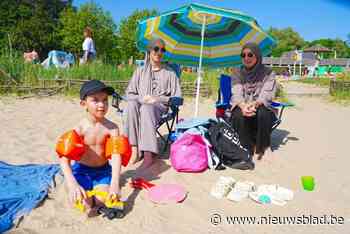 “In Ierland zou dit gewoon niet lukken”: meteen duizend bezoekers bij de start van zwemseizoen in Blaarmeersen