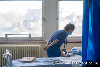 Brexit led to 1,500 deaths a year as EU nurses left UK, study finds