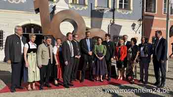 Söder, Royals und ein Versprechen: 1000 Jahre Burghausen mit großem Festakt gefeiert