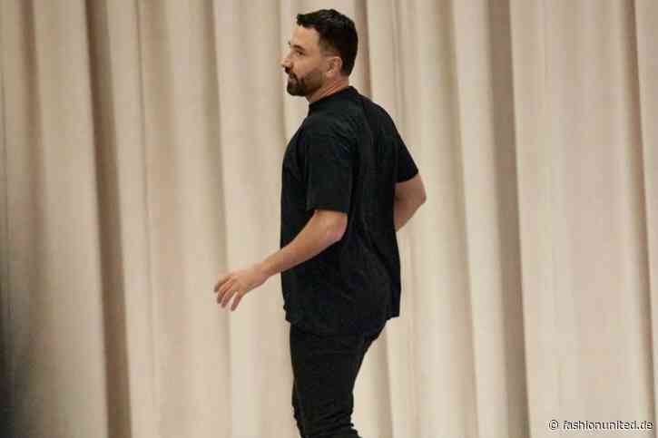 Ehemaliger Burberry-Kreativdirektor Riccardo Tisci der sexuellen Nötigung beschuldigt