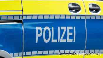 Betrunkener (54) fährt bei Halsbach in Straßengraben