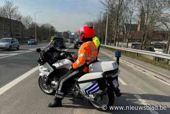Politie en inspectie voeren gerichte controles: wagen getakeld en step in beslag genomen