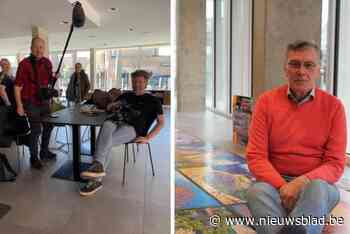 Maar liefst 60.000 stukjes: Jacky (72) maakt grootste puzzel ter wereld die op particuliere markt te verkrijgen is