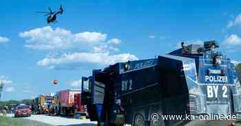 Erlangen: Waldbrand bereitet sich aus - Katastrophenfall ausgerufen